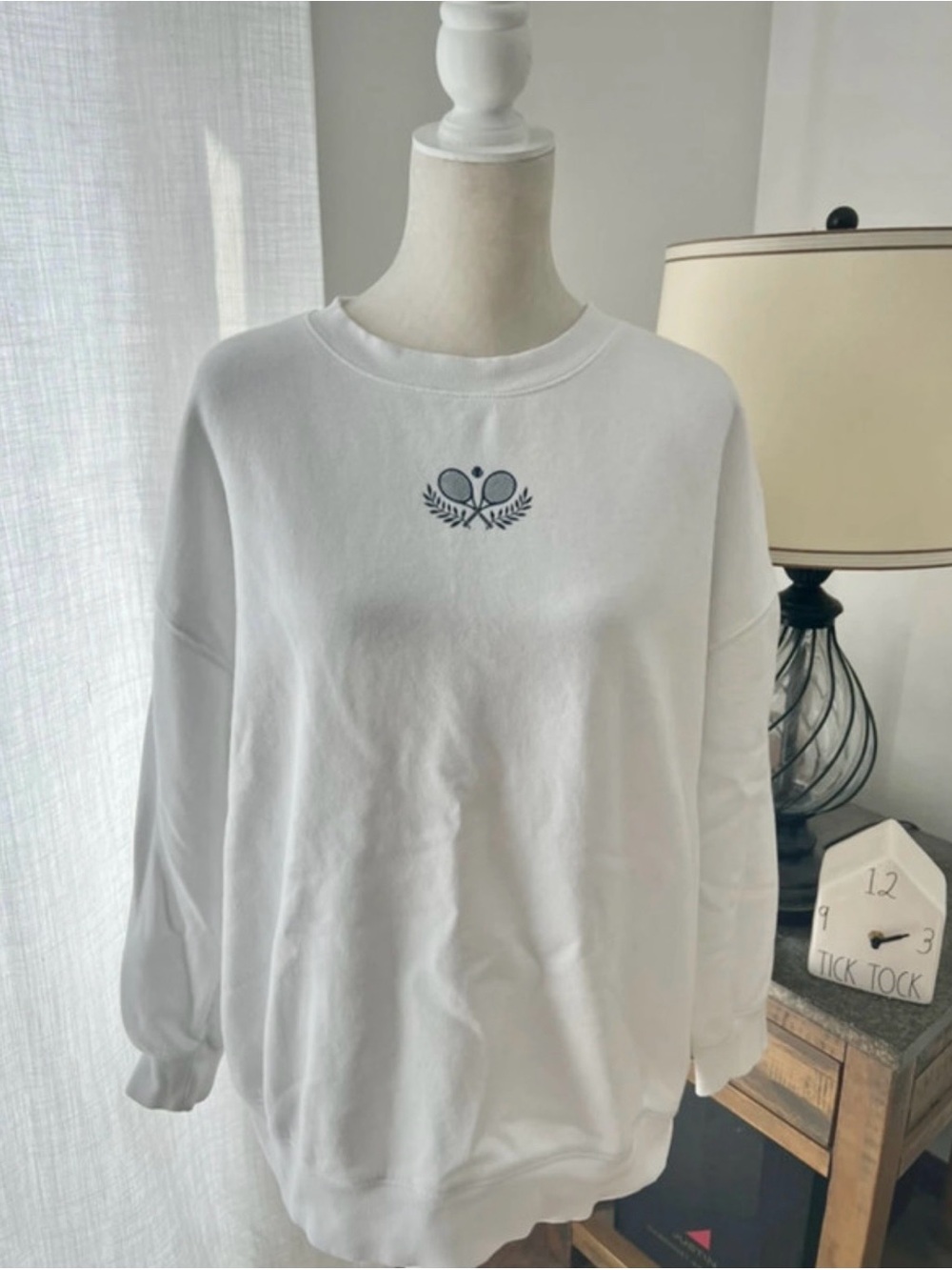 Old navy white tennis crew sweatshirt